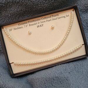 Pearl Jewelry Set